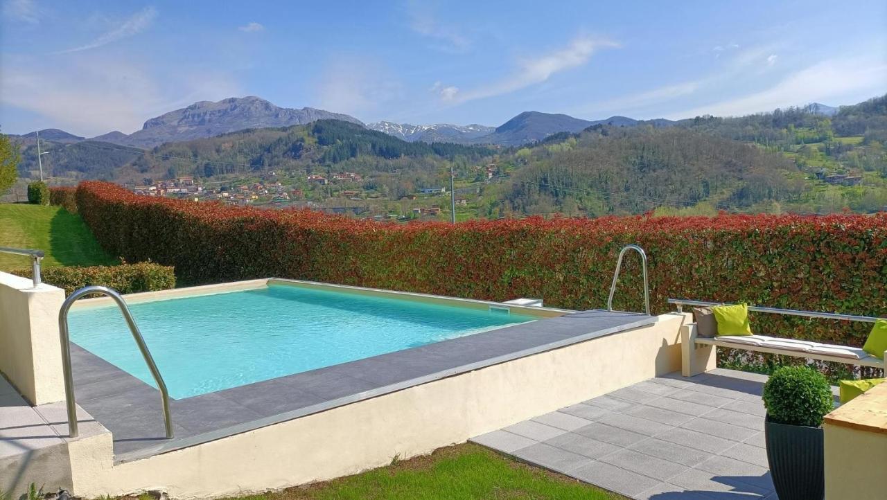 La Collina Dei Franchi Bed and Breakfast Camporgiano Εξωτερικό φωτογραφία