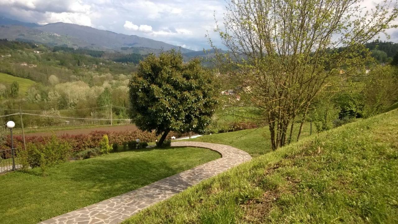 La Collina Dei Franchi Bed and Breakfast Camporgiano Εξωτερικό φωτογραφία